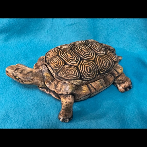 Turtle Jewelry Box or Candy Dish - Picture 6 of 8